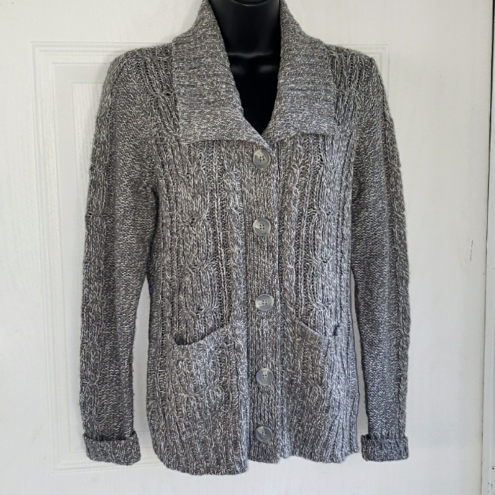 St. JOHNS BAY petite ladies button front woven sweater  with front pocke…